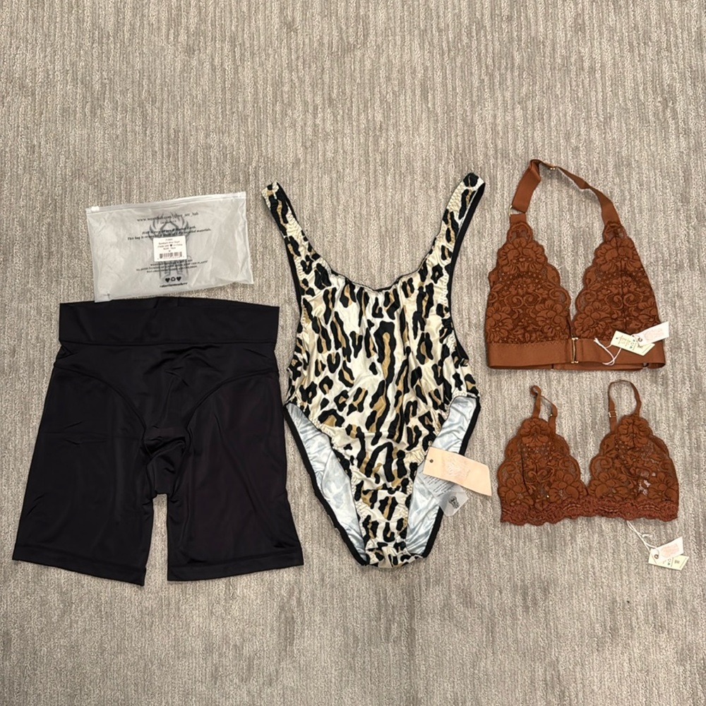 We Are HAH * Free People NWT Lingerie Bundle Size Medium